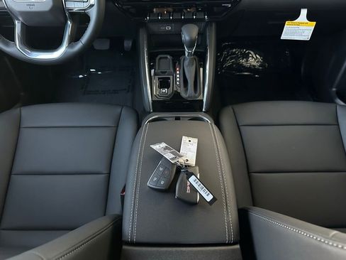 New 2026 GMC Canyon Elevation w/ Convenience Package image 20