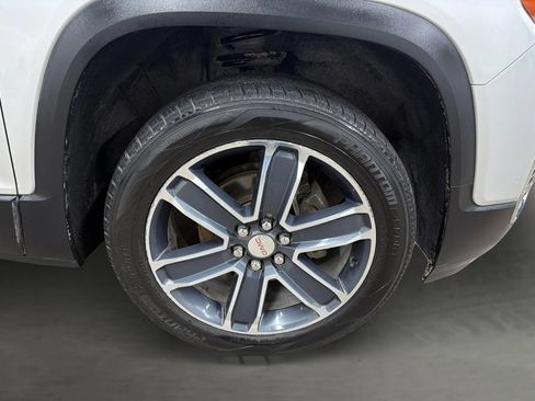 Used 2020 GMC Acadia SLT w/ LPO, Cargo Package FWD image 46