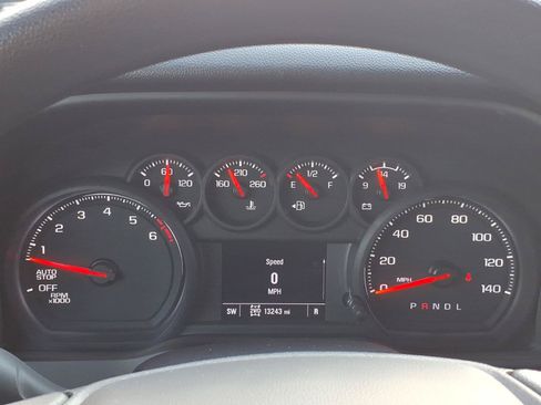 Used 2026 Chevrolet Silverado 1500 Custom Trail Boss AWD/4WD image 24