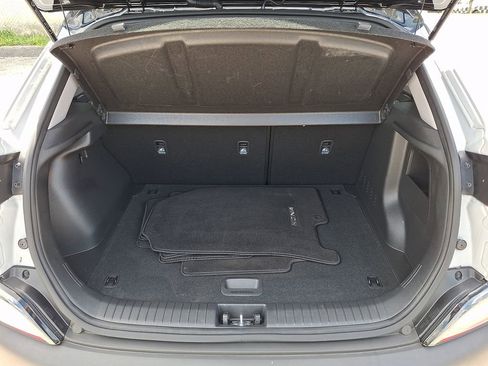 Certified 2023 Hyundai Kona SEL AWD/4WD image 32