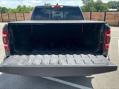 Used 2019 RAM 1500 Laramie AWD/4WD image 30
