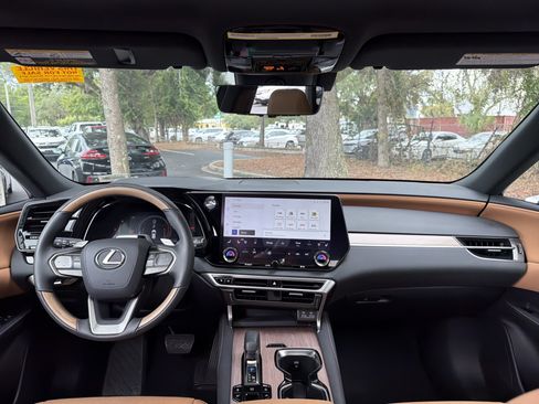 Used 2024 Lexus RX 350 Premium Plus w/ Convenience Package AWD/4WD image 35