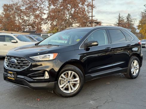 Used 2019 Ford Edge SEL image 2