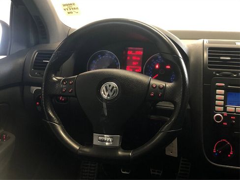 Used 2008 Volkswagen GTI Base image 26