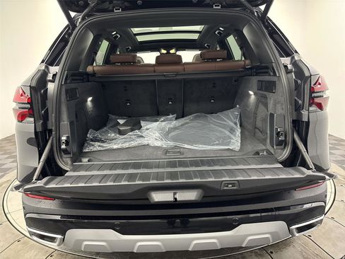 New 2026 BMW X5 xDrive40i w/ Climate Comfort Package image 21