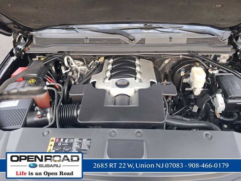 Used 2020 Cadillac Escalade Luxury w/ Escalade Sport Edition RWD image 15