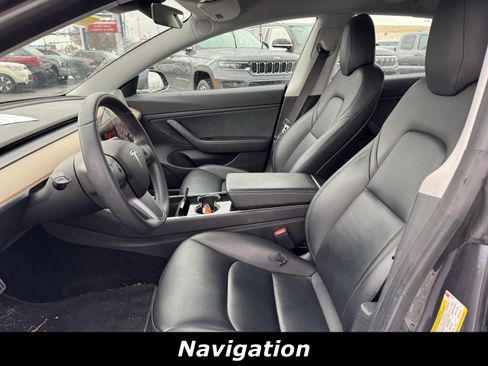 Used 2019 Tesla Model 3 Long Range image 3