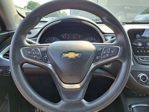 Used 2024 Chevrolet Malibu LT FWD image 10
