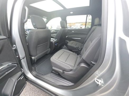 New 2026 Chevrolet Traverse LT w/ Enhanced Driving Package image 24