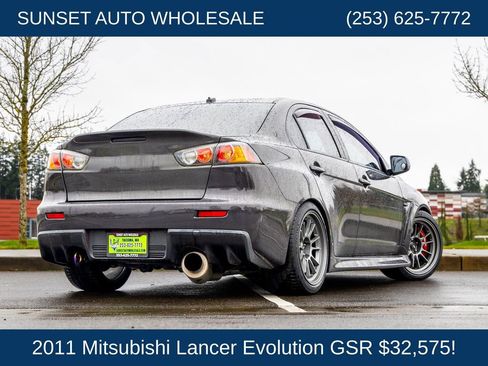 Used 2011 Mitsubishi Lancer Evolution GSR AWD/4WD image 30