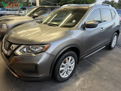 Used 2017 Nissan Rogue SV