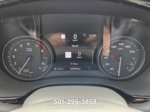Used 2024 Cadillac XT6 Premium Luxury w/ Technology Package FWD image 27