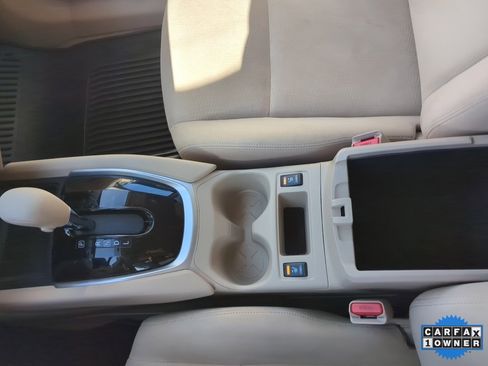 Used 2015 Nissan Rogue SV w/ SV Premium Package image 22