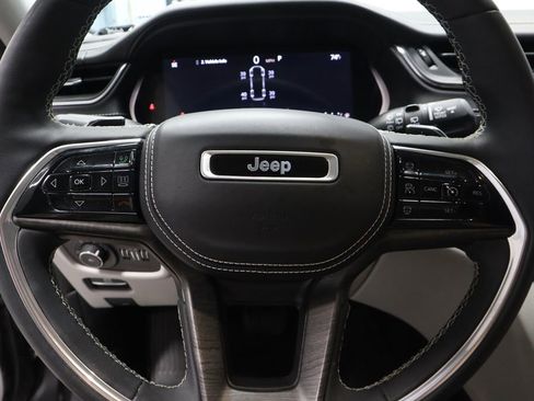 Used 2023 Jeep Grand Cherokee L Overland image 35