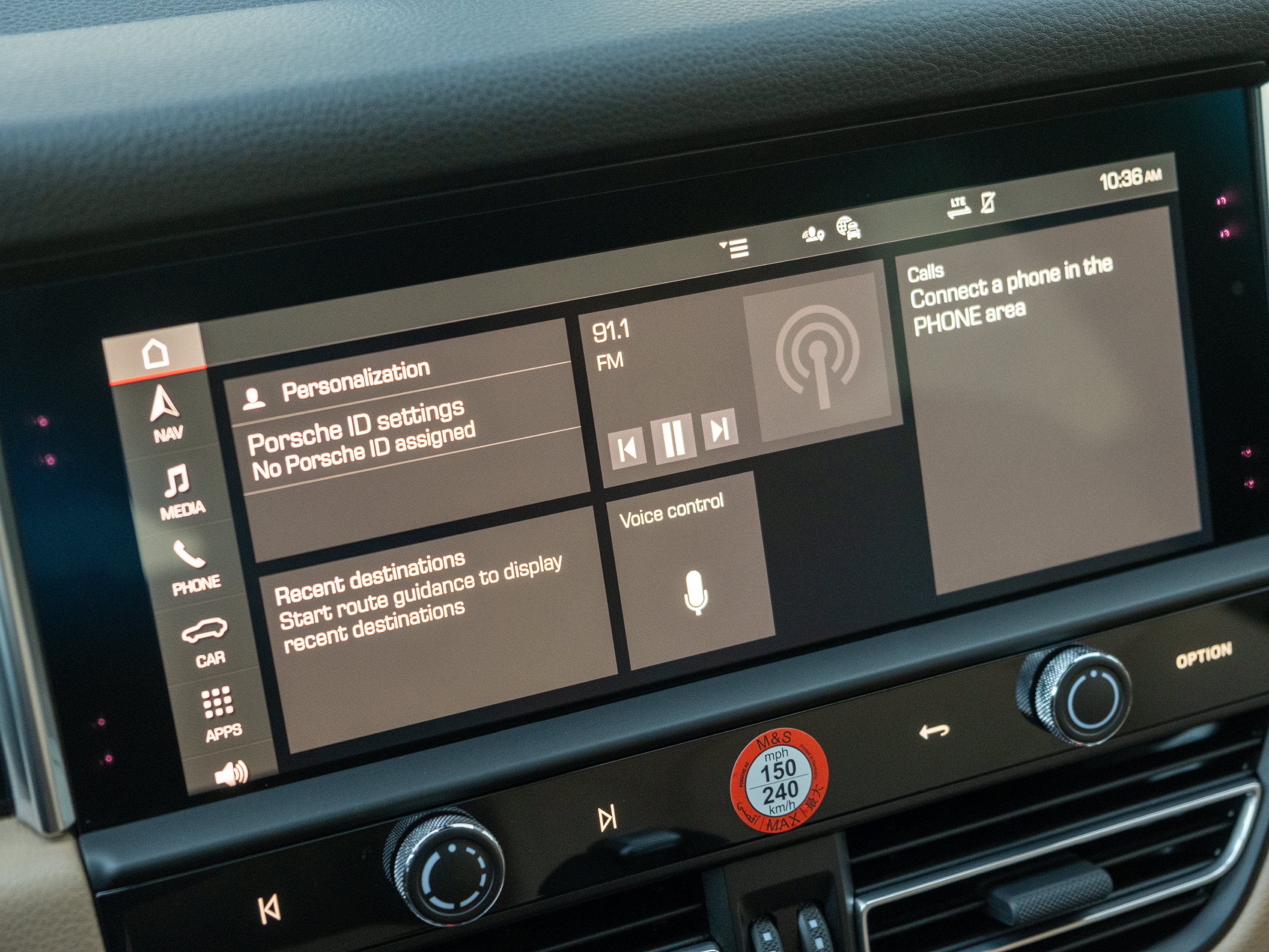 Certified 2026 Porsche Macan AWD/4WD image 27