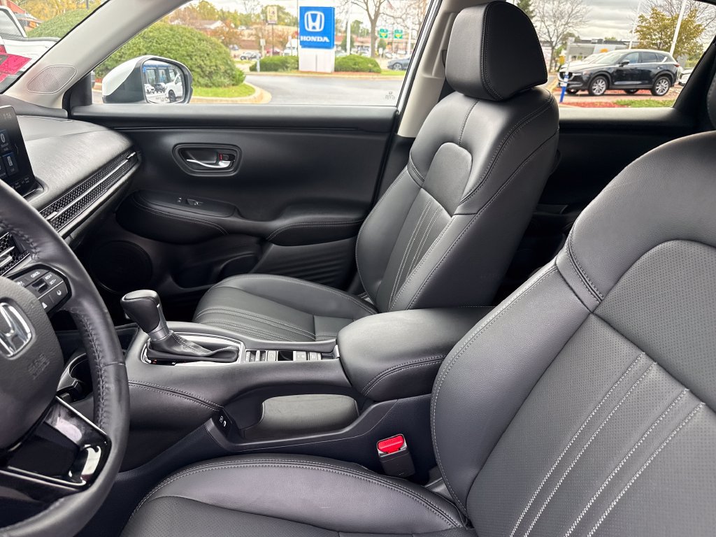 Used 2024 Honda HR-V EX-L image 13