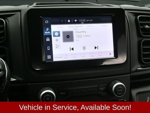 Used 2024 RAM ProMaster 2500 w/ Convenience Group image 18