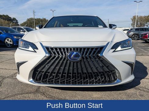 Used 2022 Lexus ES 300h w/ Premium Package image 9