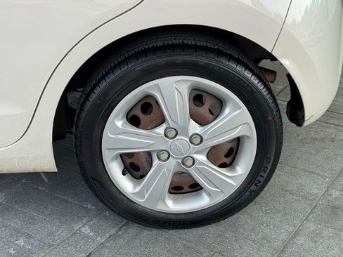 Used 2019 Chevrolet Spark LS FWD image 4