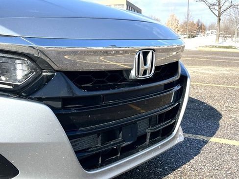 Certified 2018 Honda Accord EX-L image 11