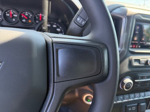 New 2026 Chevrolet Silverado 1500 Custom Trail Boss w/ LPO, Dark Essentials Package AWD/4WD image 17