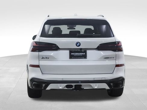 New 2026 BMW X5 xDrive50e w/ M Sport Package image 4