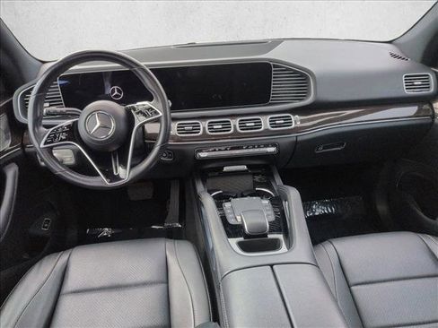 Used 2024 Mercedes-Benz GLE 350 4MATIC w/ 3rd Row Seat Package image 19