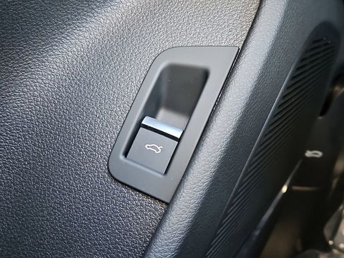 New 2026 Audi Q7 Premium Plus image 17