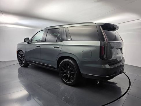Used 2023 Cadillac Escalade Sport Platinum w/ LPO, ONYX Package AWD/4WD image 6