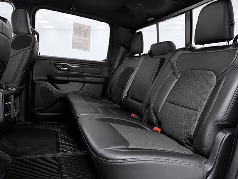 Used 2023 RAM 1500 Big Horn AWD/4WD image 22