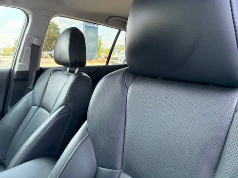 Used 2020 Subaru Outback Limited w/ Popular Package #2 AWD/4WD image 4