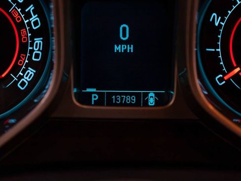 Used 2010 Chevrolet Camaro SS w/ RS Package RWD image 11