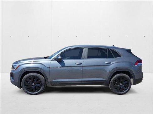 New 2025 Volkswagen Atlas Cross Sport SE image 9
