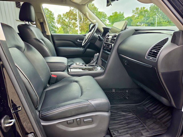 Used 2023 INFINITI QX80 Luxe w/ Cargo Package AWD/4WD image 8