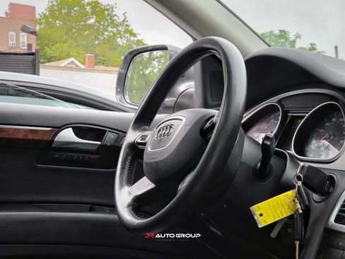 Used 2015 Audi Q7 3.0T Premium Plus w/ Premium Plus Package AWD/4WD image 14