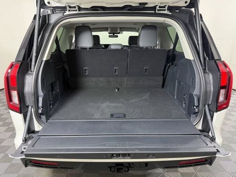 New 2026 Ford Expedition Max Active image 8