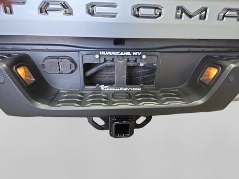 Used 2023 Toyota Tacoma TRD Sport w/ Technology Package AWD/4WD image 33