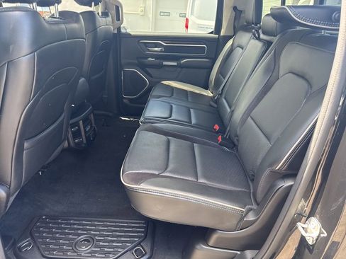Used 2022 RAM 1500 Laramie AWD/4WD image 31