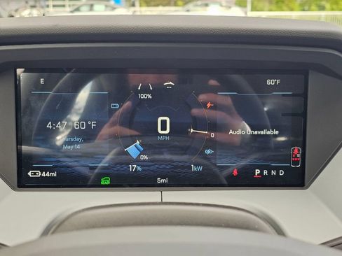 New 2027 Chevrolet Bolt LT w/ Comfort Package FWD image 19