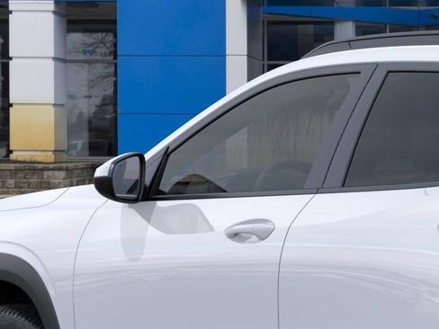 New 2026 Chevrolet Trax LT FWD image 12