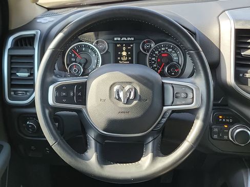 Used 2019 RAM 1500 Big Horn image 14