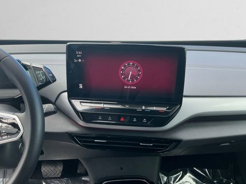 Used 2023 Volkswagen ID.4 Pro S image 11