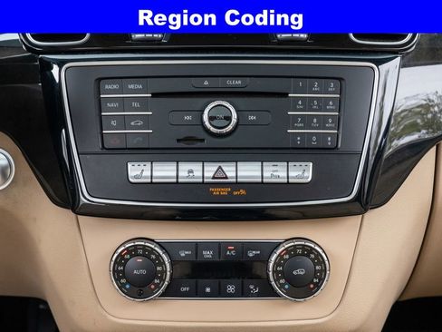 Used 2016 Mercedes-Benz GLE 350 4MATIC w/ Premium Package image 20