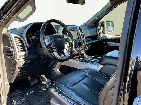 Used 2018 Ford F150 Lariat w/ Equipment Group 501A Mid image 19