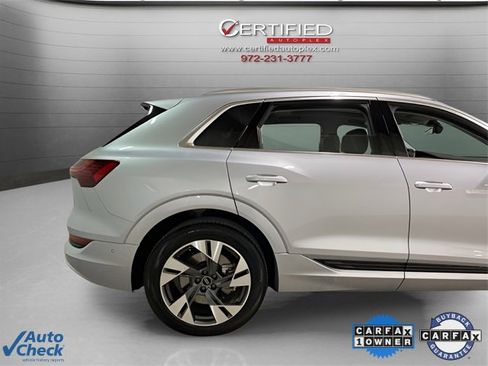Used 2023 Audi e-tron Premium Plus w/ Premium Plus Package image 10