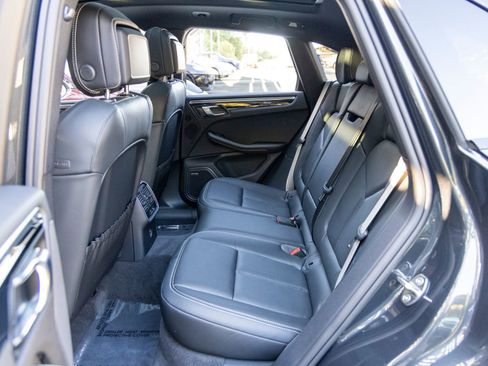 New 2026 Porsche Macan Turbo image 47