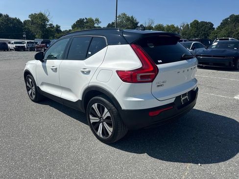 Used 2023 Volvo XC40 Recharge Plus AWD/4WD image 3