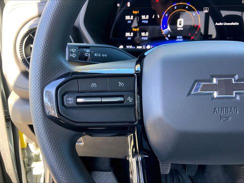 Used 2025 Chevrolet Colorado Trail Boss image 23