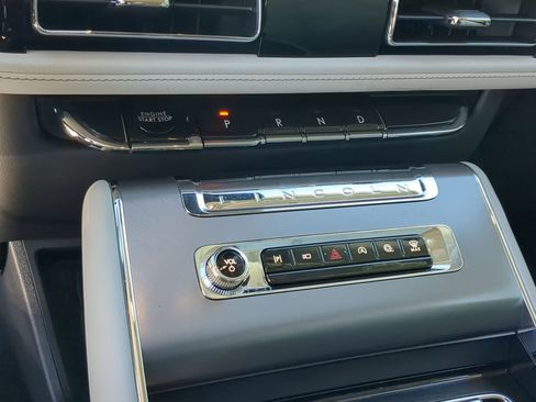 New 2026 Lincoln Aviator 2WD image 19