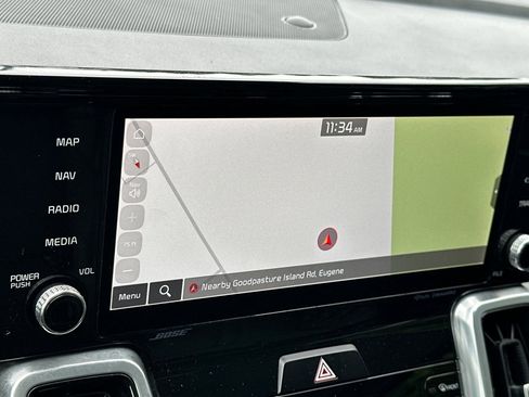 Certified 2023 Kia Sorento SX AWD/4WD image 24